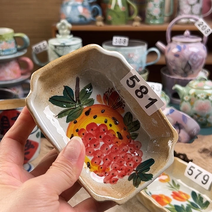 景德镇陶瓷手绘作品581