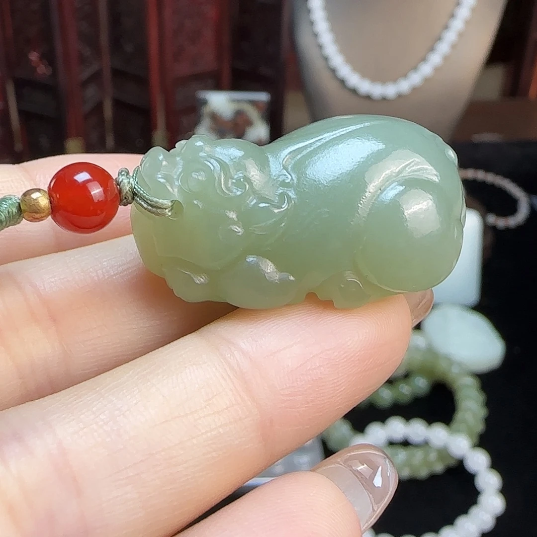 和田玉未镶嵌颈饰定制发货