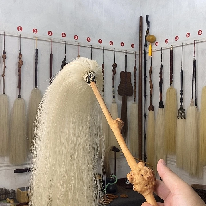 马尾拂尘一物一拍