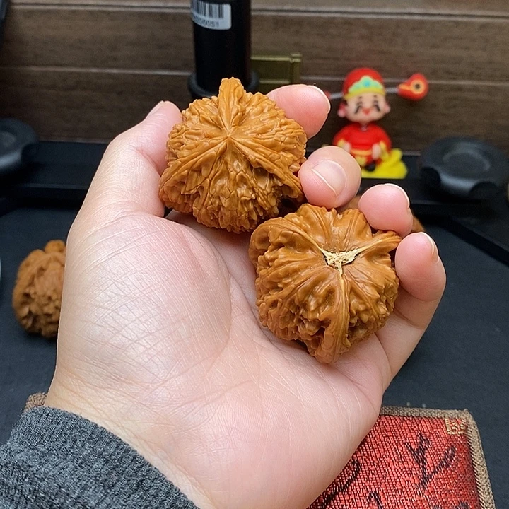 阿***生把件文玩核桃白奔