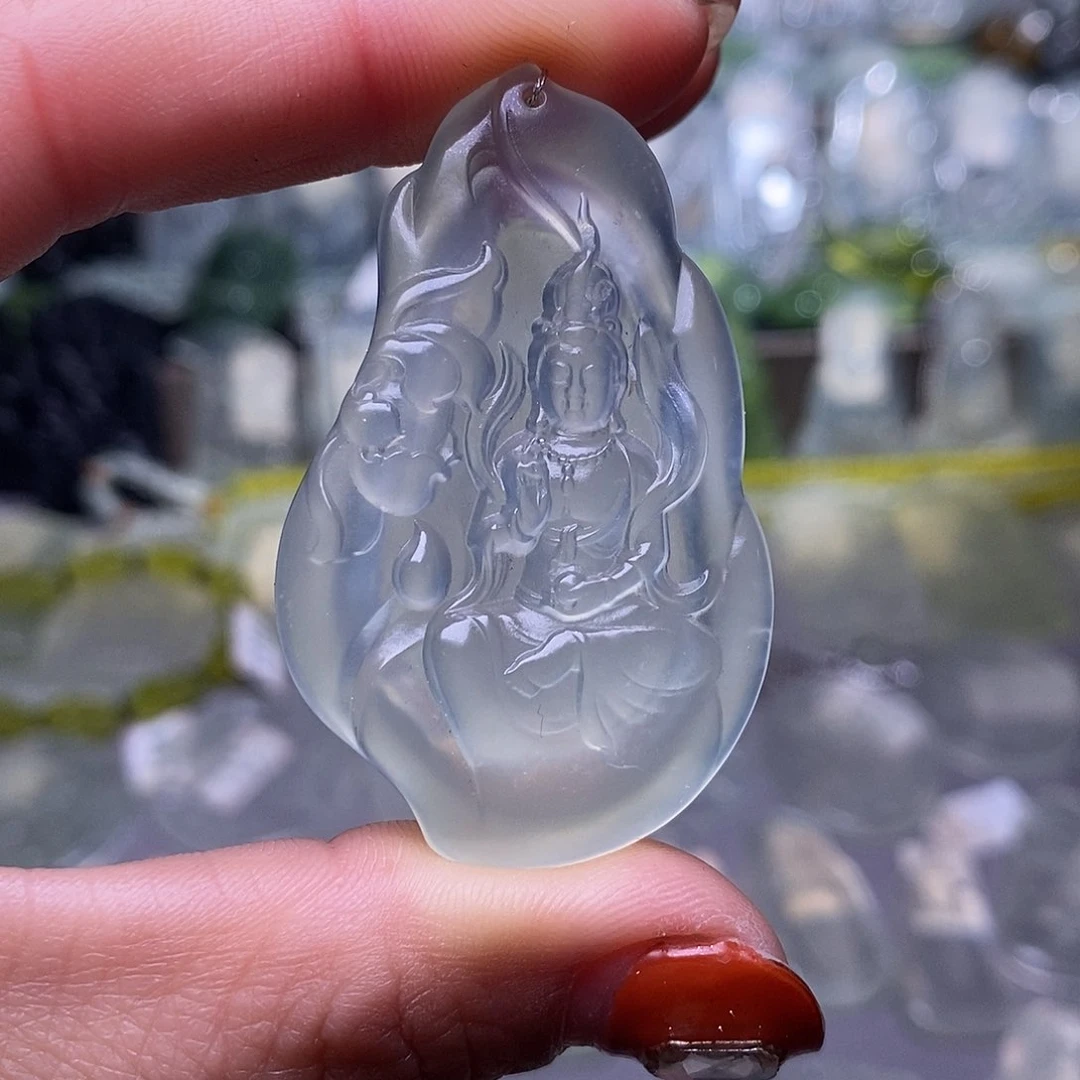 蛇纹石玉颈饰未镶嵌，