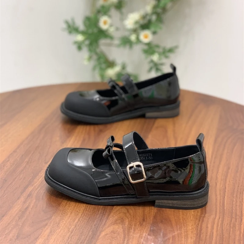 韩版学院风玛丽珍鞋女鞋2025春季新款乐福鞋时尚网红配裙子小皮鞋