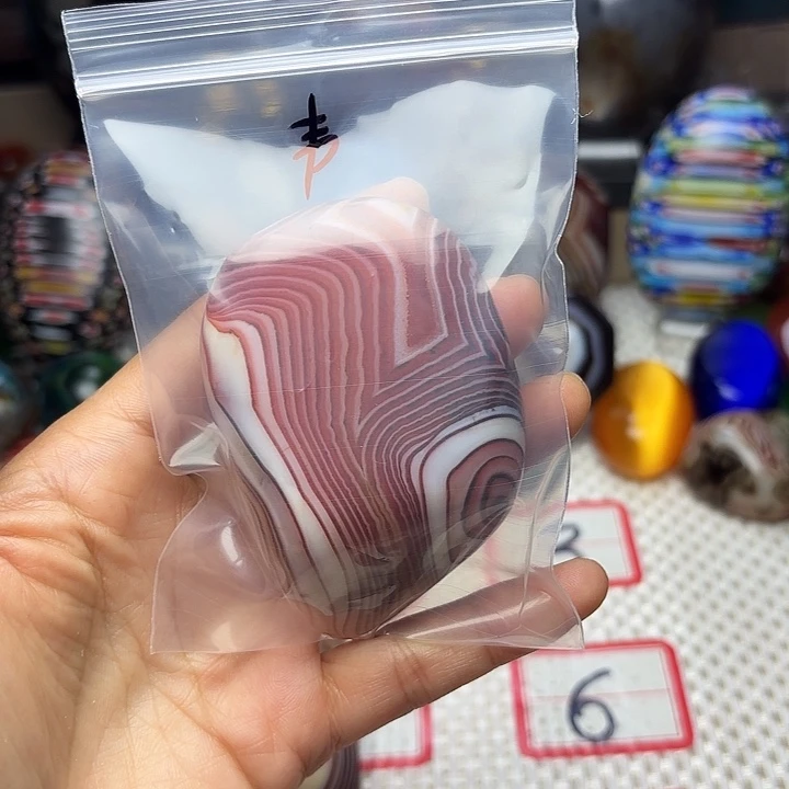 韦***勇玛瑙/玉髓未镶嵌珠宝半成品