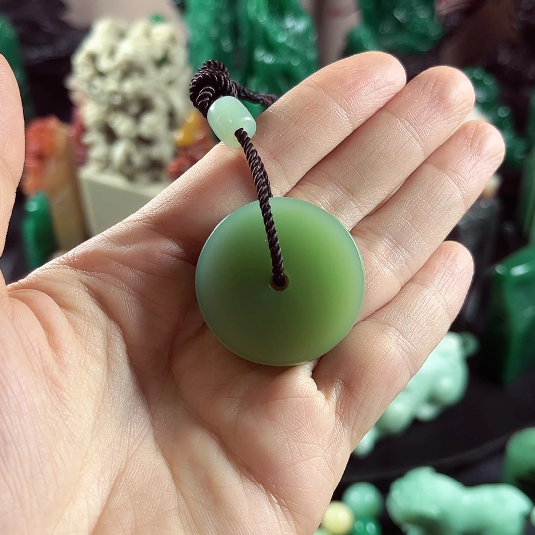 四川石名贵石材梅子青