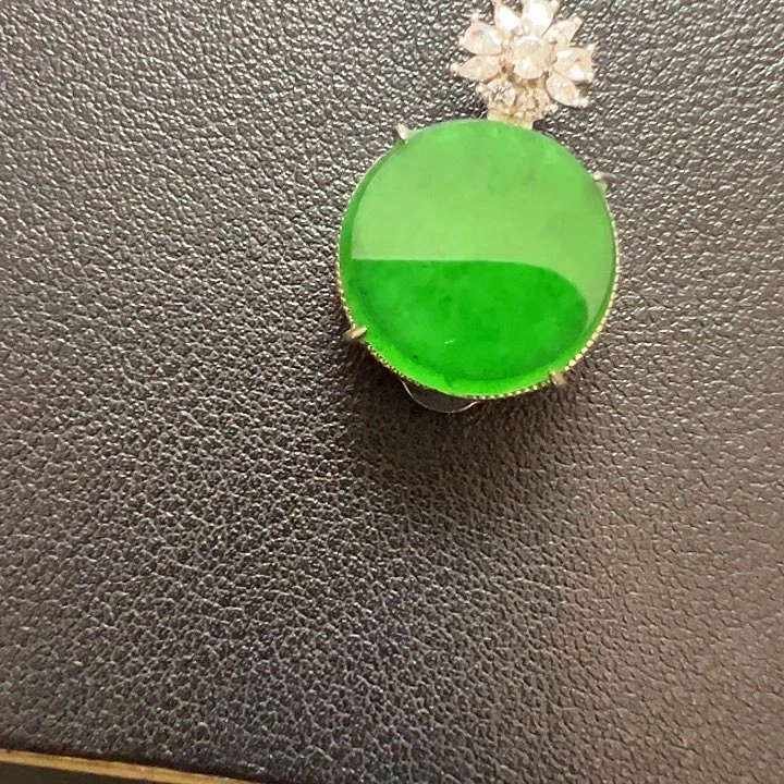 黄***梁定制翡翠未镶嵌无事牌