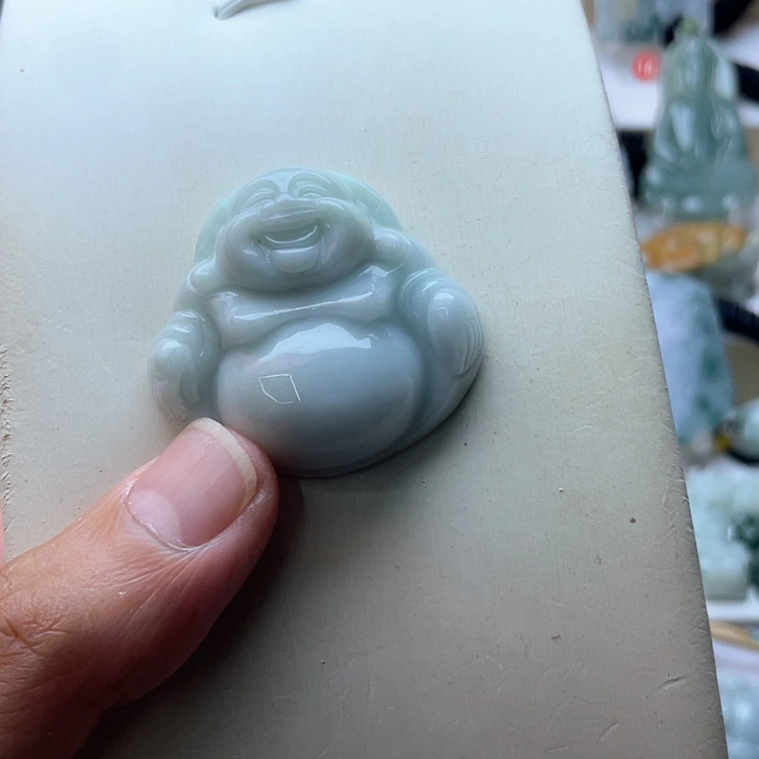 【闪购商品】翡翠未镶嵌颈饰佛公