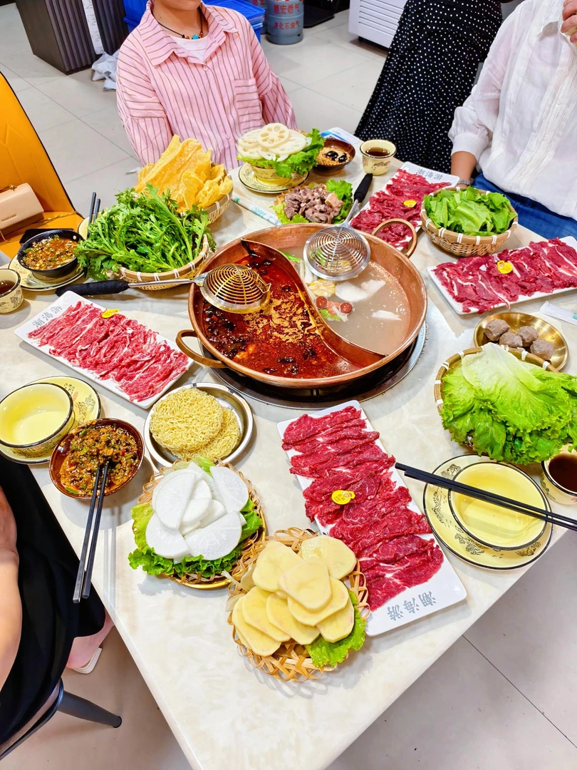 精品纯铜纯手工燃气鸳鸯锅