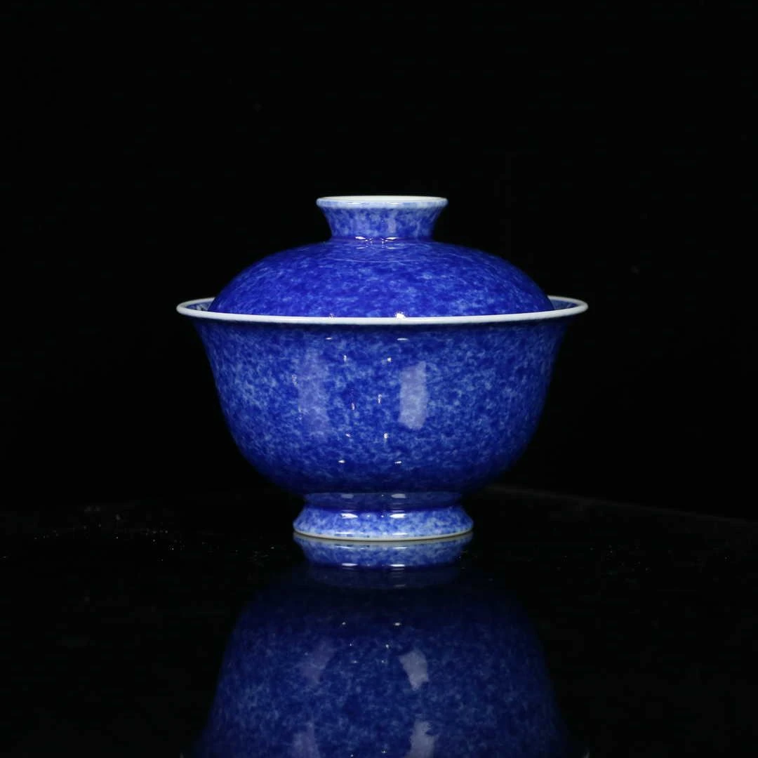 逸古堂外撒蓝内宝相盖碗