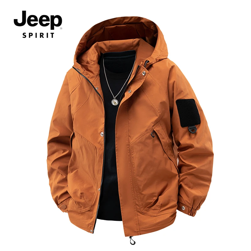 JEEPSPIRIT吉普山系运动冲锋衣户外连帽夹克春季新款休闲工装外套
