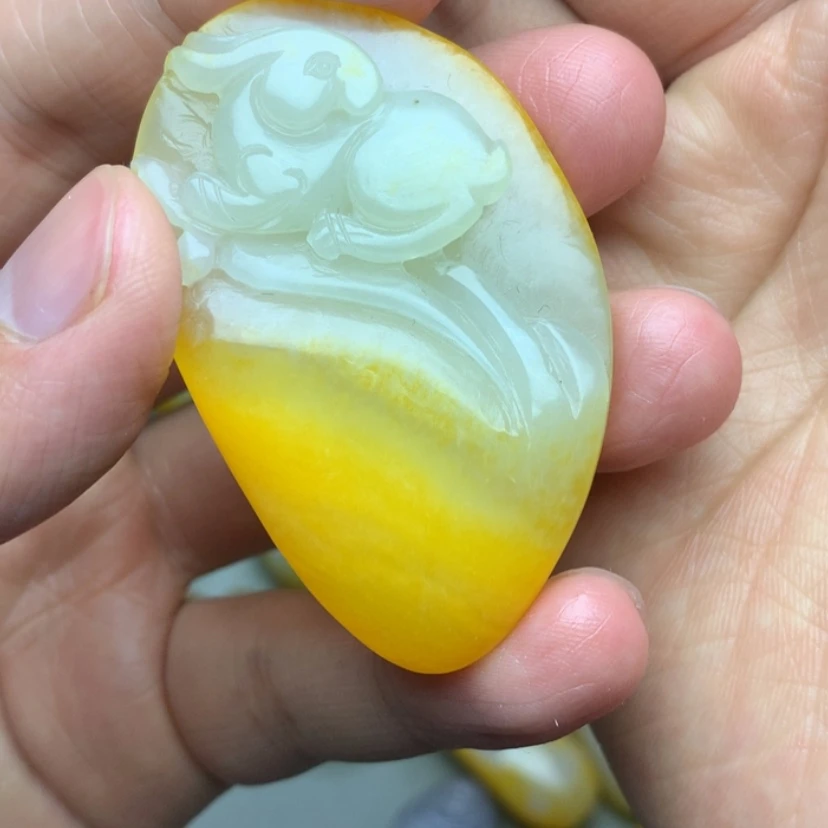 【闪购商品】颈饰未镶嵌和田玉