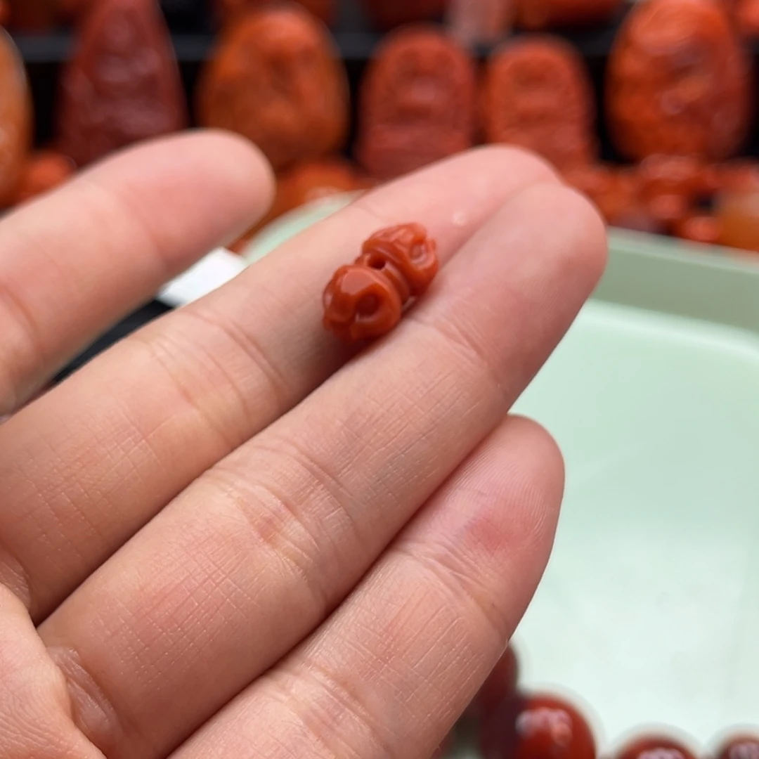 南红玛瑙未镶嵌配饰ℳ****?
