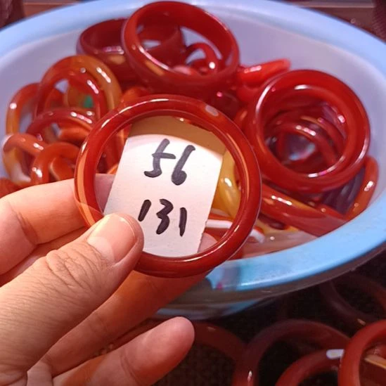 玛瑙/玉髓未镶嵌手镯