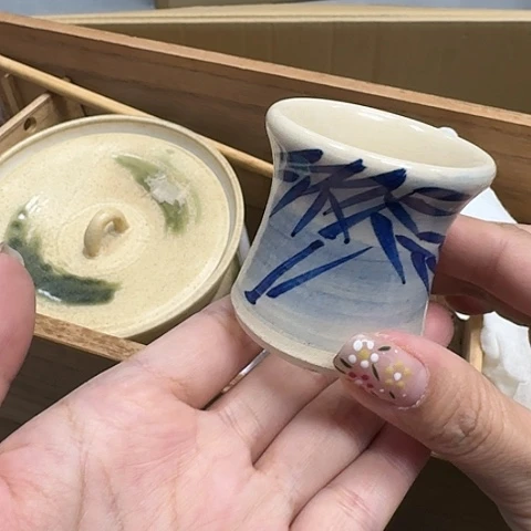 梅*?瓷器。瓷器。瓷器。