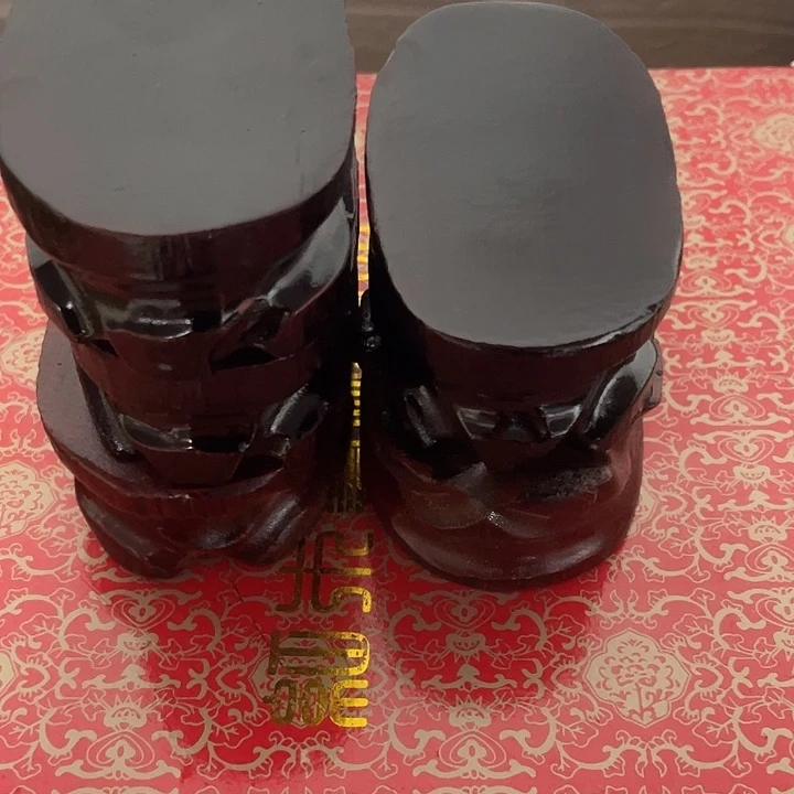 琉璃手工艺品红木底座工艺品