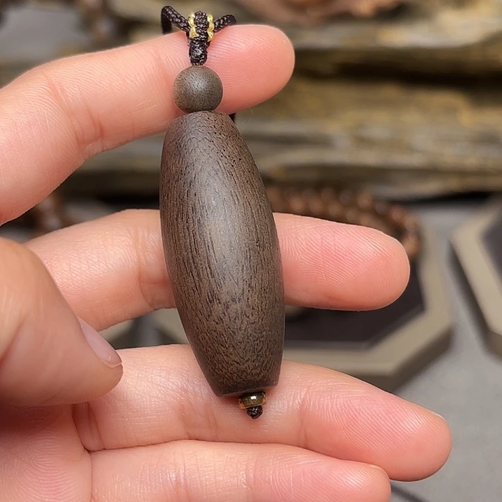 沉香吊坠越南芽庄黄棋楠玉化料