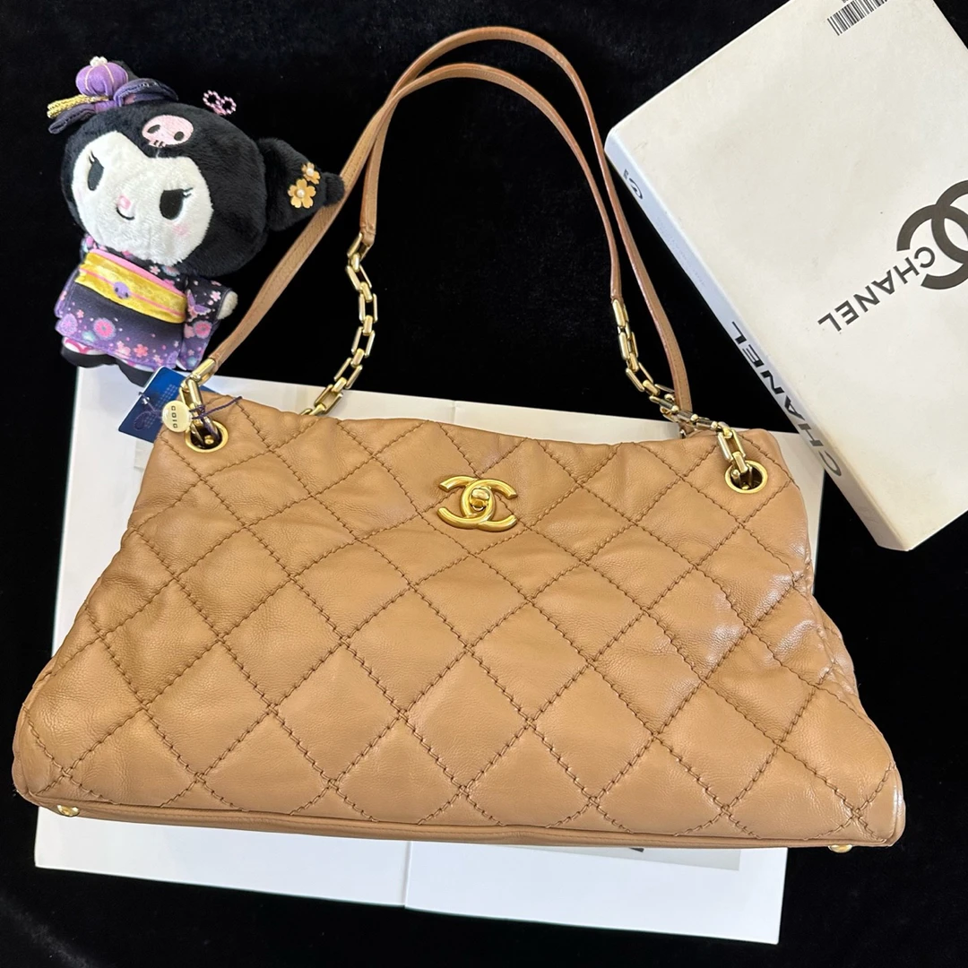 95新 Chanel/香奈儿 香奈儿奶茶色外缝线风琴hobo链条托特包