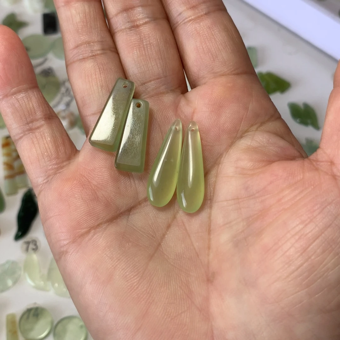 风***当未镶嵌蛇纹石玉耳环