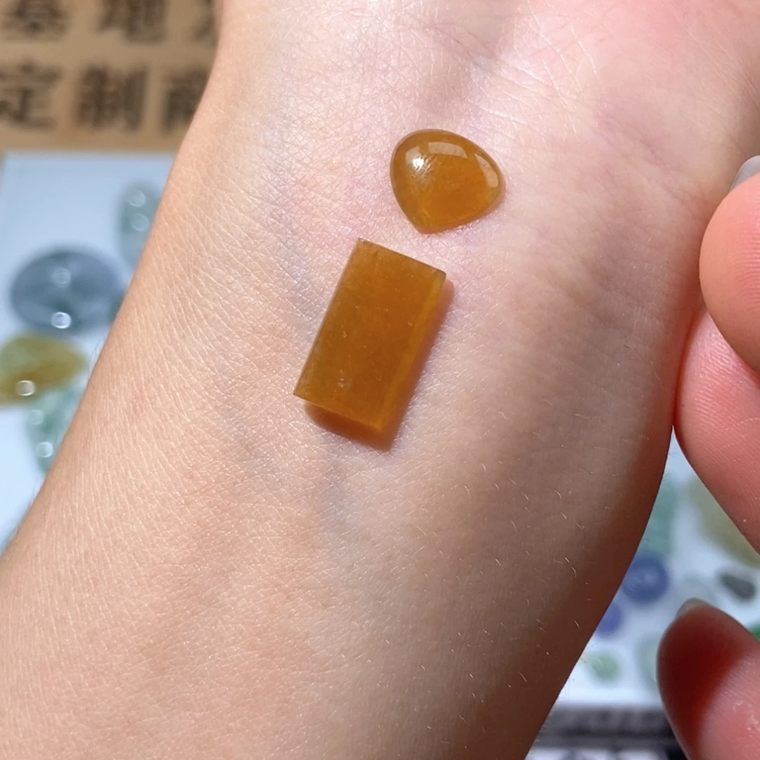 定制翡翠未镶嵌翡翠24.5×14.1×8.2×2.6