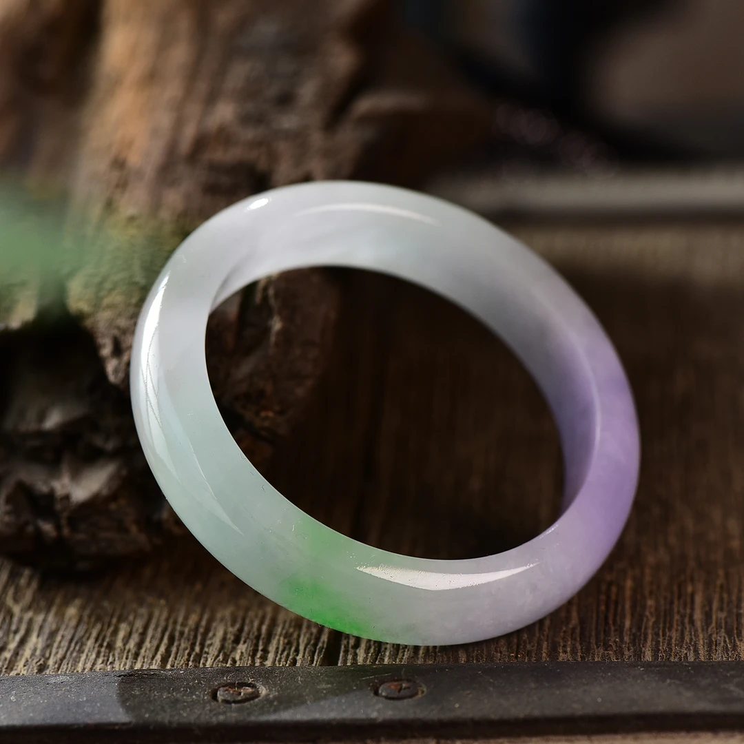 时尚大女王冰透女款精美美人镯多样性发其一