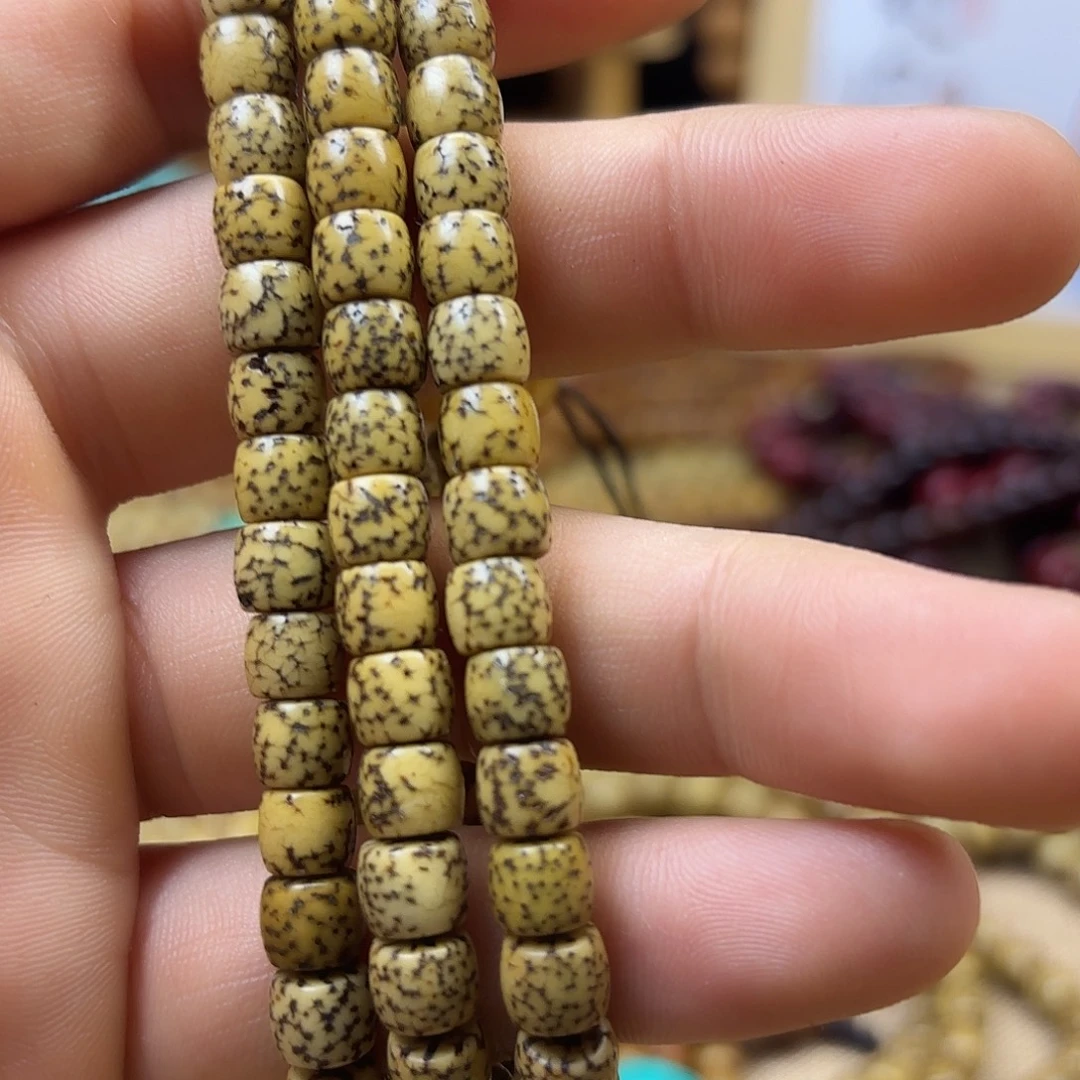 星月菩提吊坠灵动飘逸