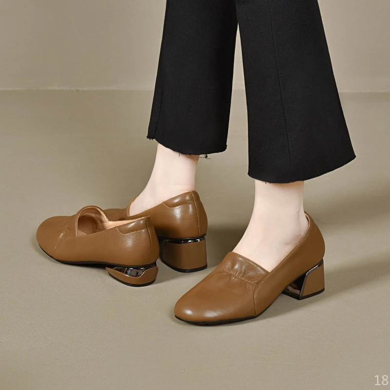 气质牛皮女鞋软底软面真皮小单鞋低跟浅口妈妈皮鞋百搭日常通勤鞋