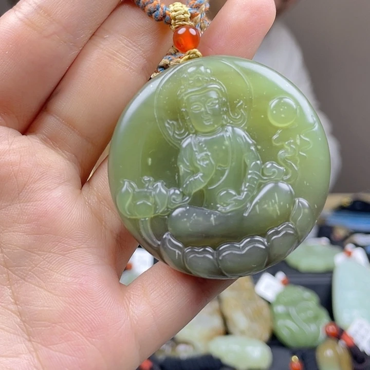 和田玉未镶嵌颈饰