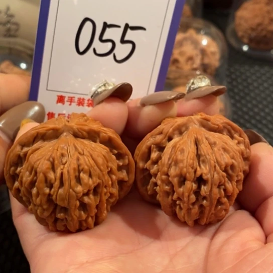 文玩核桃吊坠055四座楼41尺