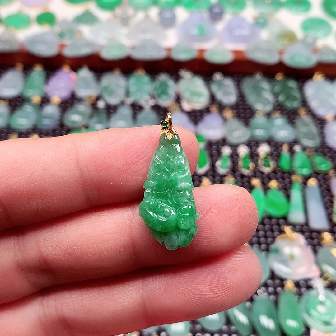翡翠18K金镶嵌吊坠(不含链)