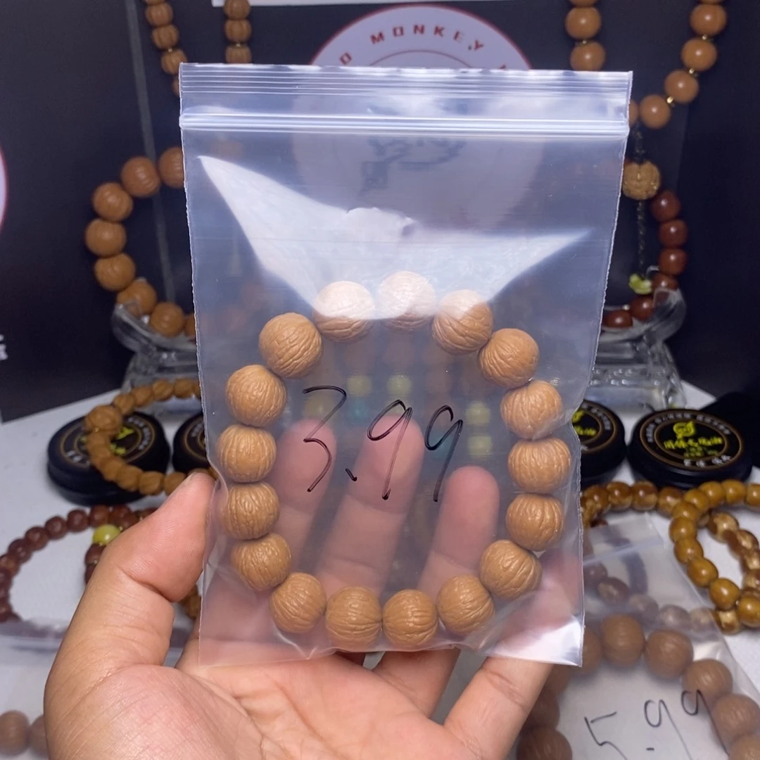 猴头核桃手串凤羽