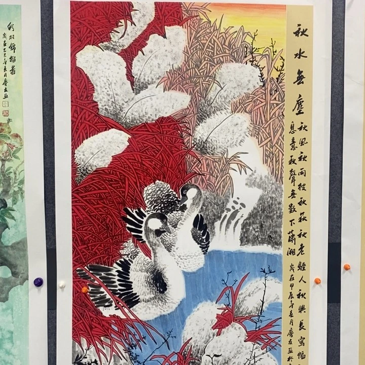 手绘作品等多种形式进行