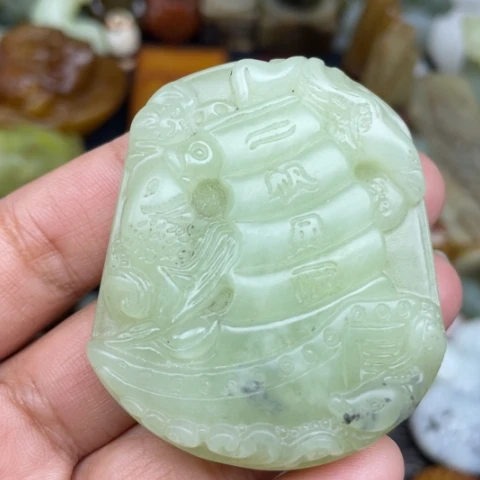 蛇纹石玉未镶嵌颈饰33