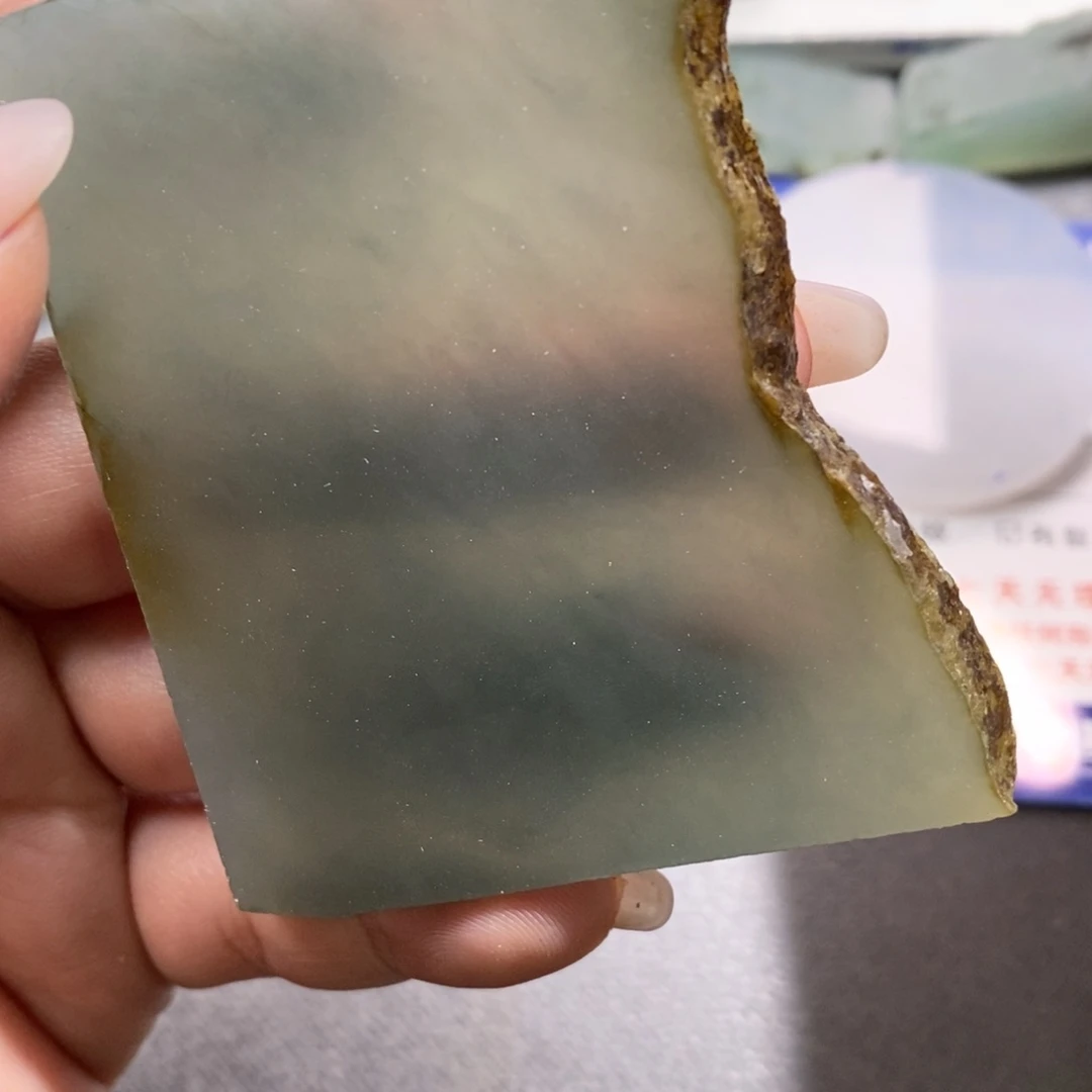 翡翠挂件未镶嵌对*
