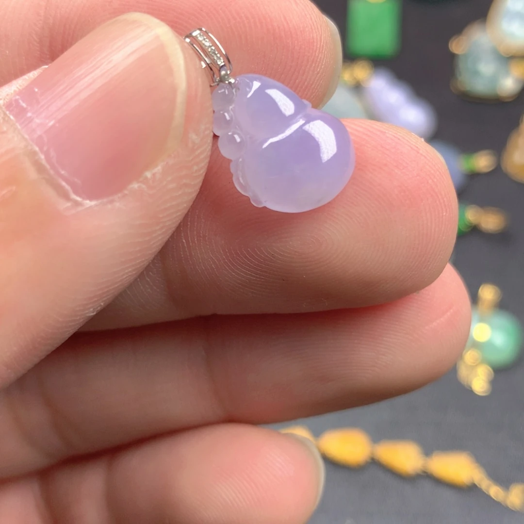 【闪购商品】颈饰18K金镶嵌翡翠翡翠