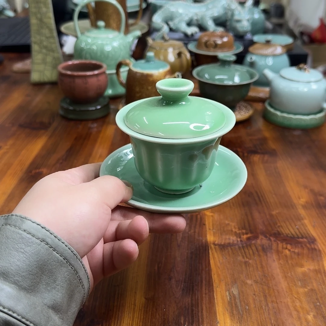 小仲龙泉青瓷微瑕2441
