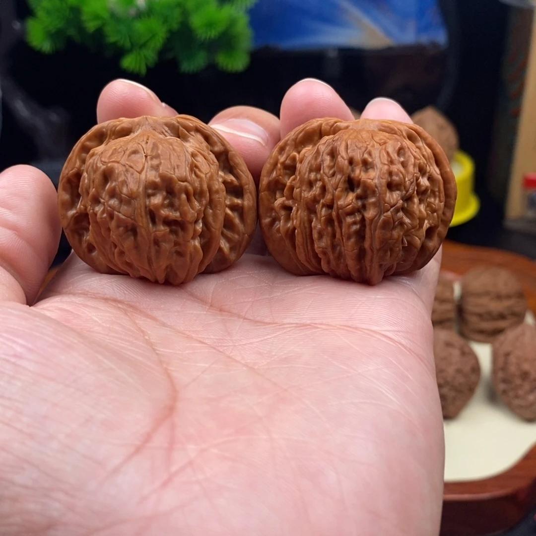 文玩核桃把件汉高楼40