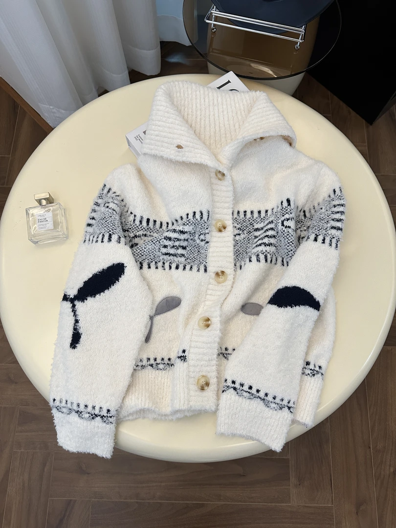 KAISIO秋冬新款时尚气质百搭开衫加厚保暖毛衣2411136