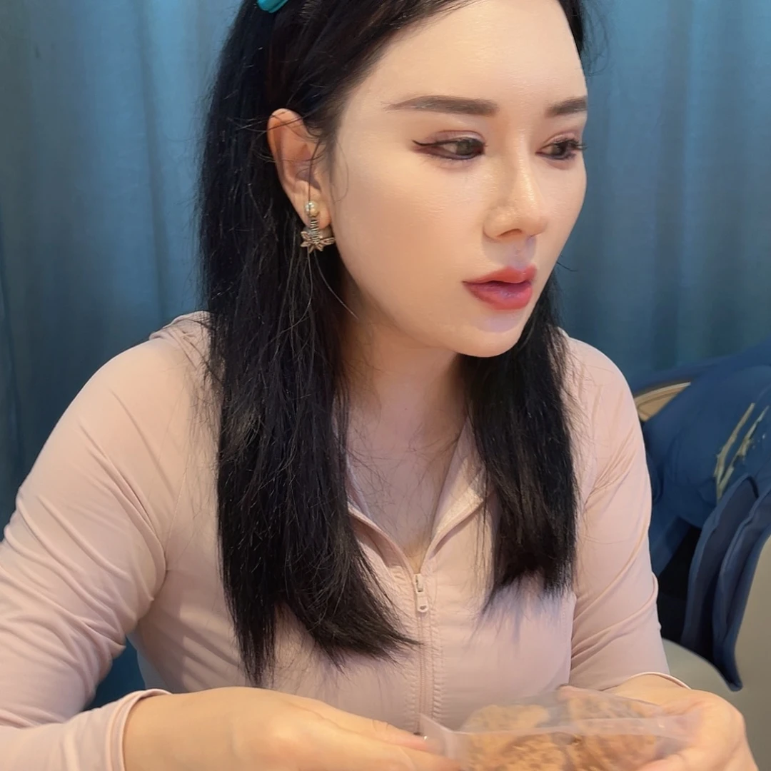 文玩核桃把件s****g龙纹