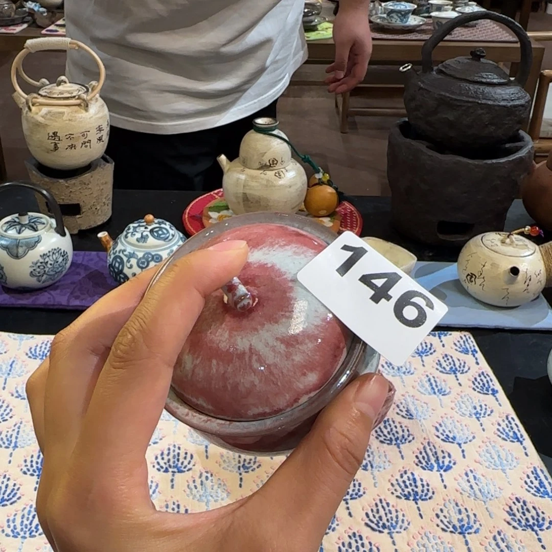 景德镇手作器皿了