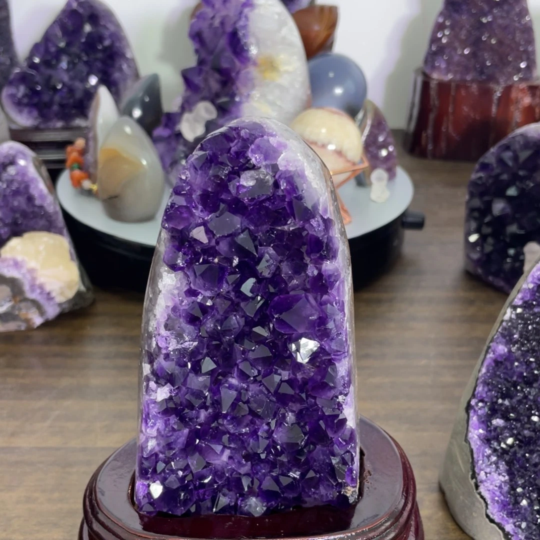 未镶嵌紫晶大型摆件（非配饰）