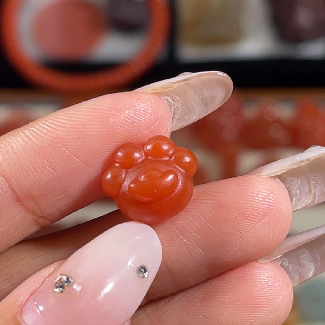 南红玛瑙未镶嵌抓钱手12.5x11mm 不换退