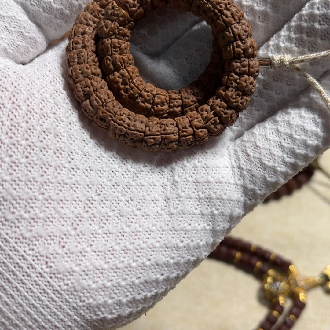 金刚菩提吊坠龙切大肠老树王