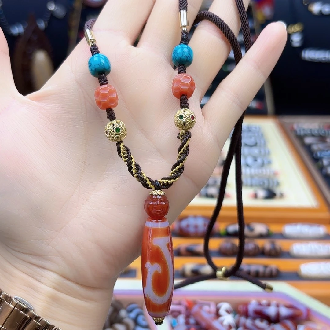 玛瑙/玉髓颈饰未镶嵌