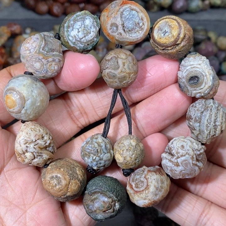 未镶嵌玛瑙/玉髓珠宝奇石