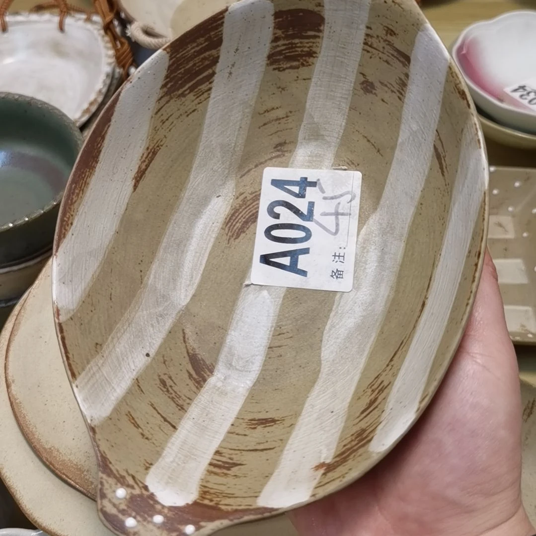 瓷片正品粗陶蛋形碗双耳一个