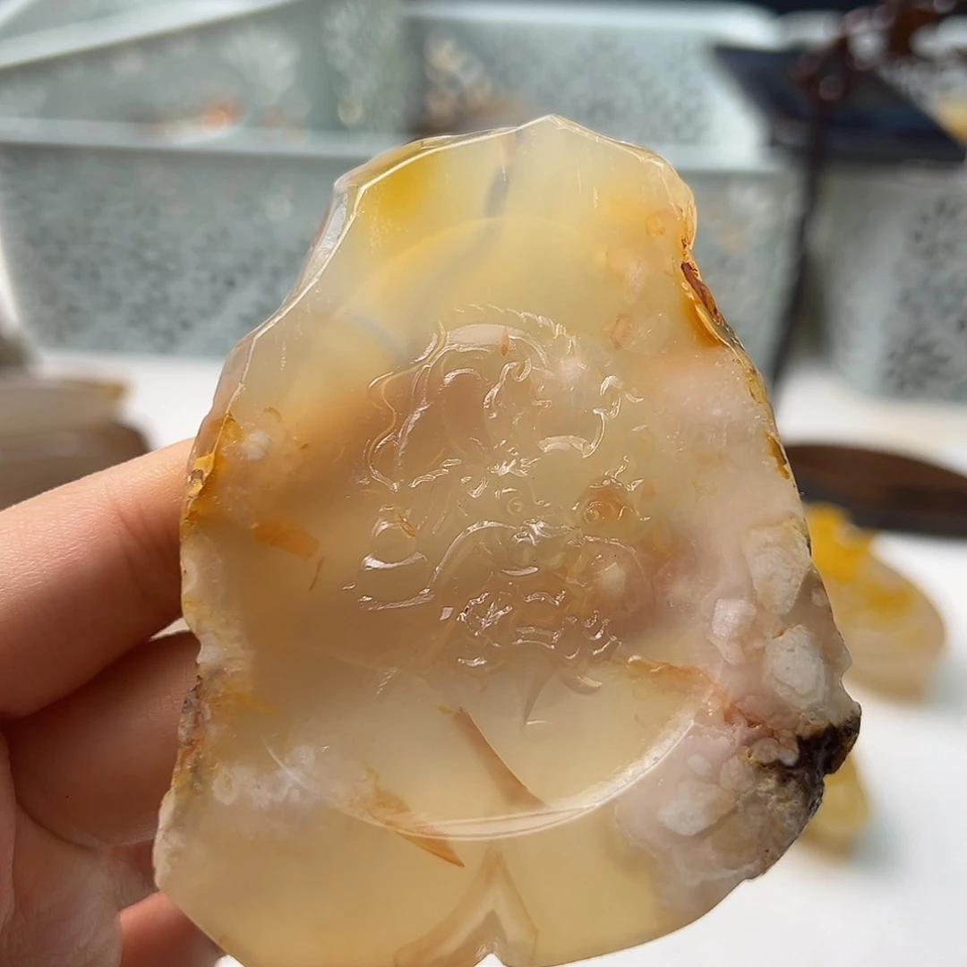 玛瑙/玉髓颈饰未镶嵌