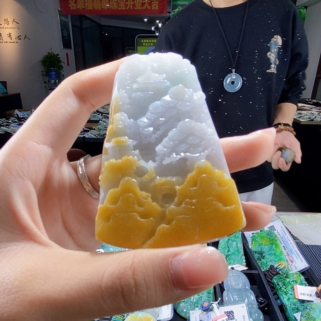 颈饰未镶嵌翡翠翡翠