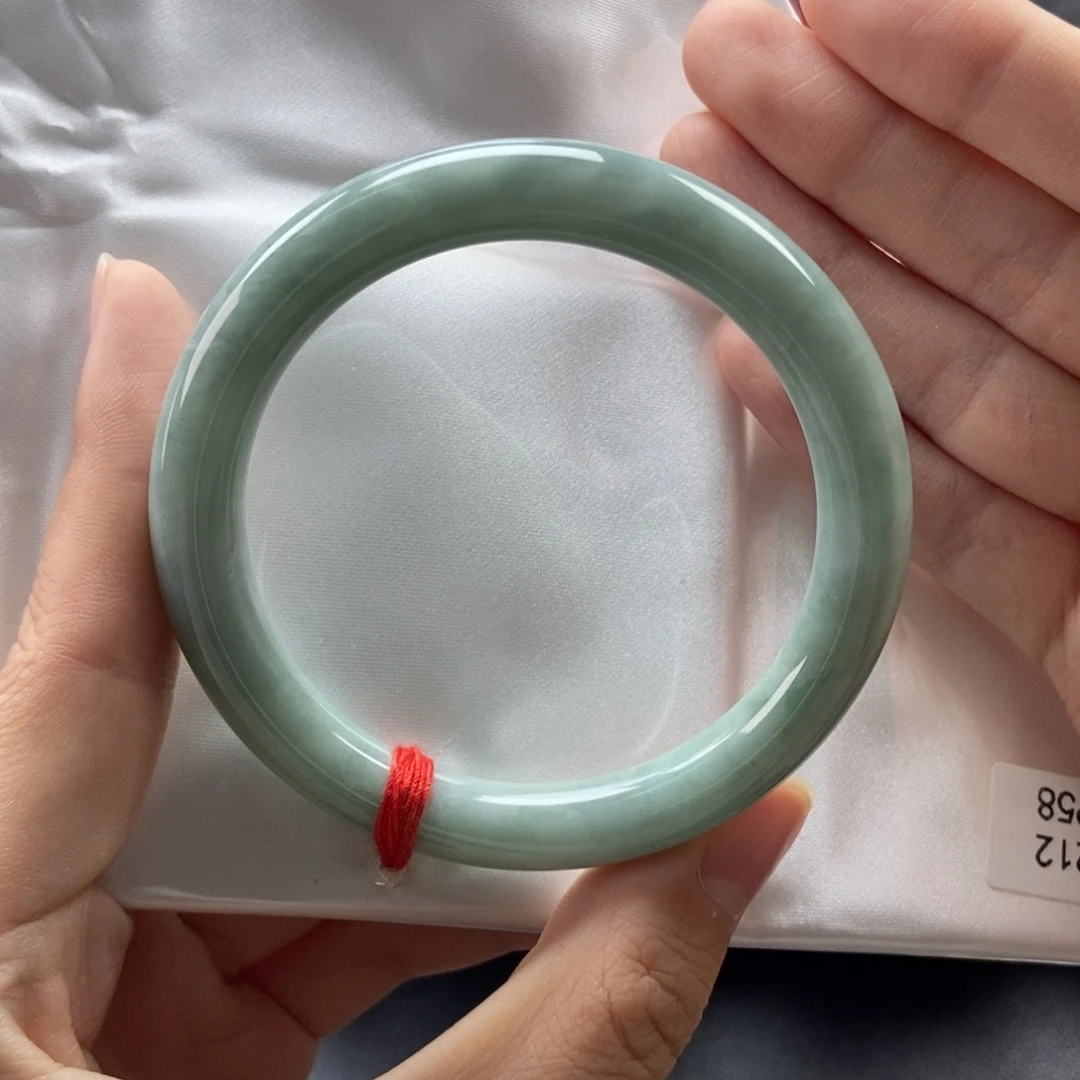 翡翠未镶嵌手镯57/58圆条