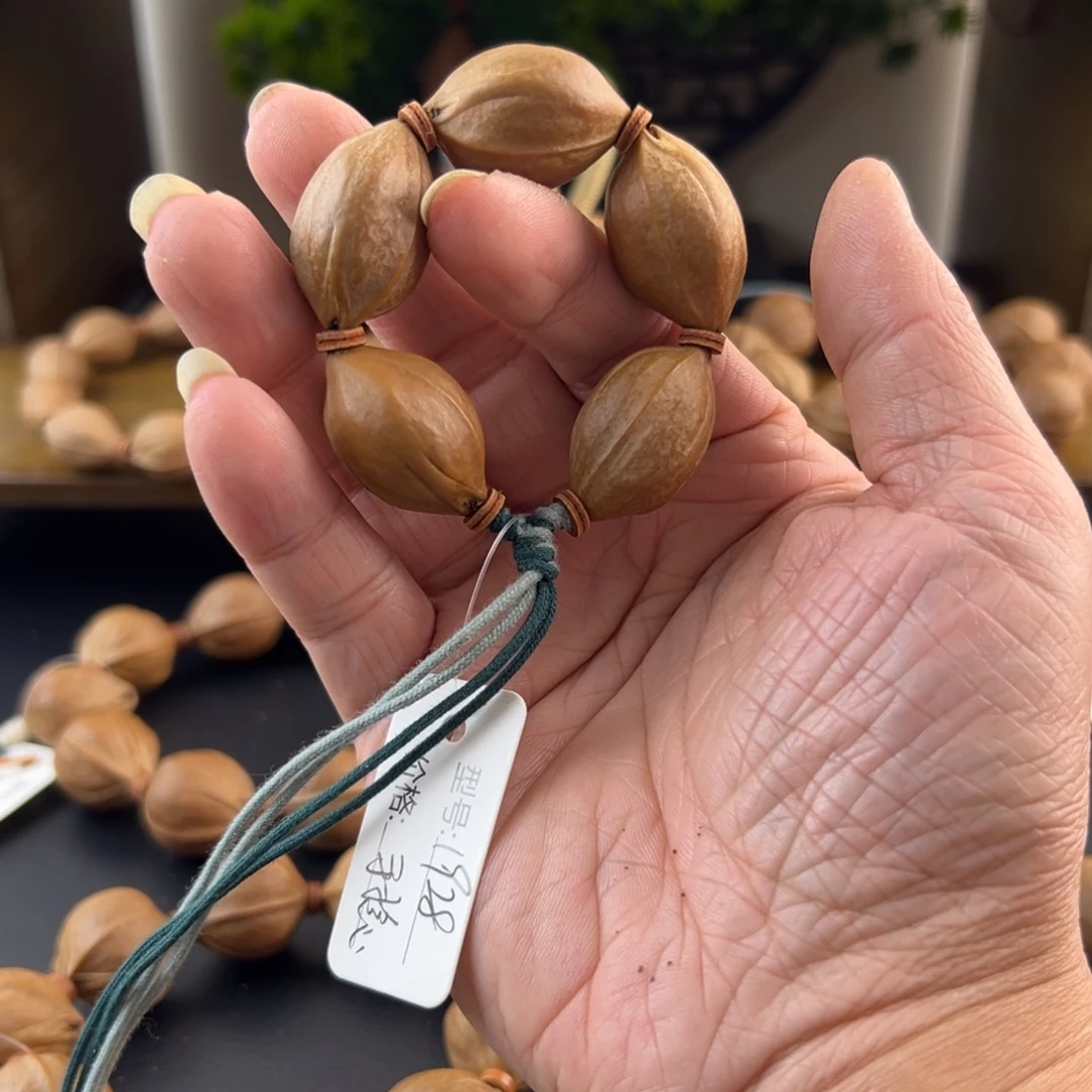 橄榄核吊坠梅林铁核老树核素串1928手捻