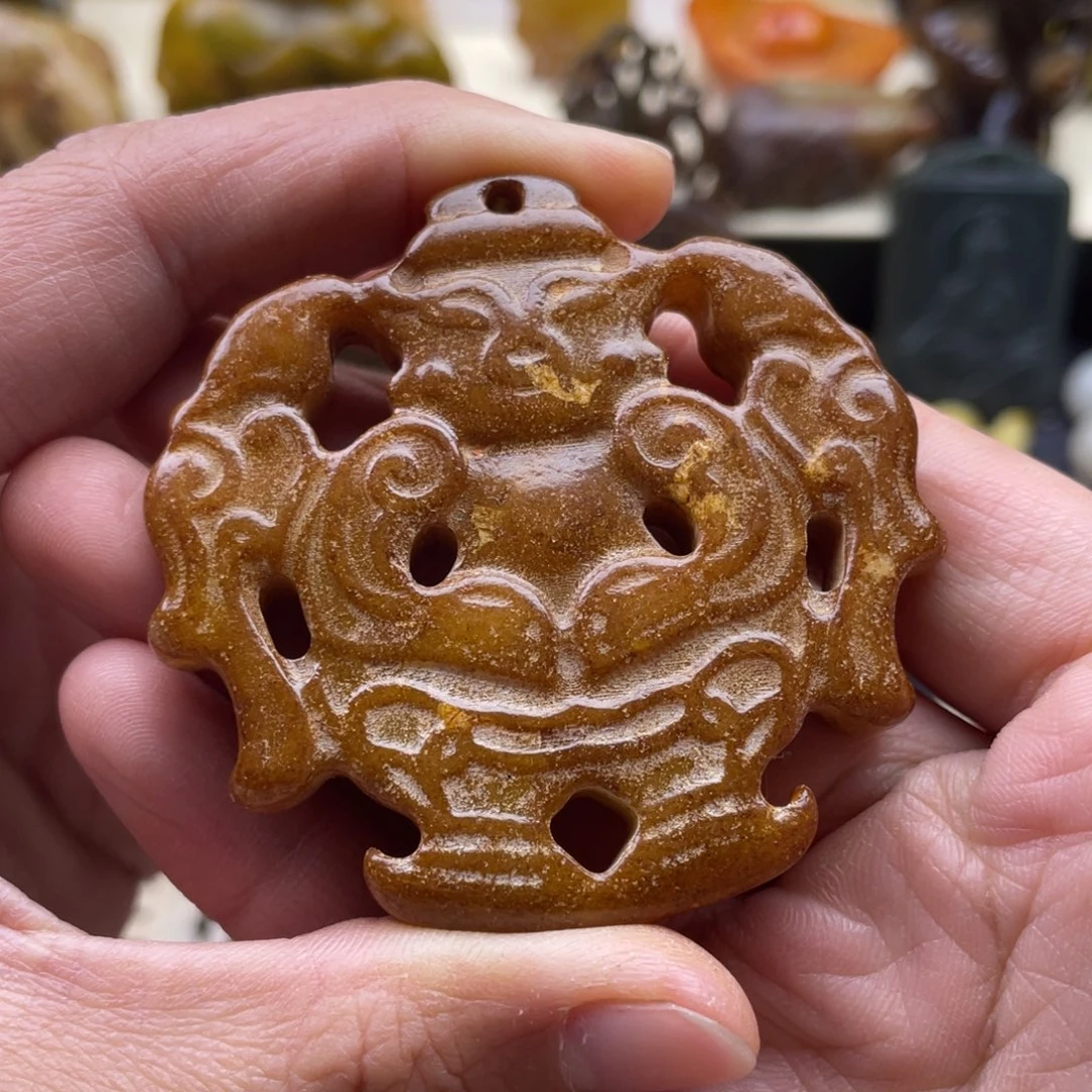 未镶嵌蛇纹石玉颈饰70