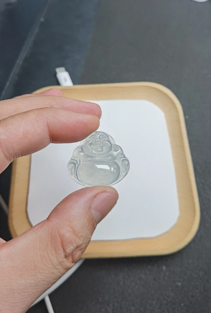 天然缅甸翡翠A货，蓝底一刀切高冰佛公